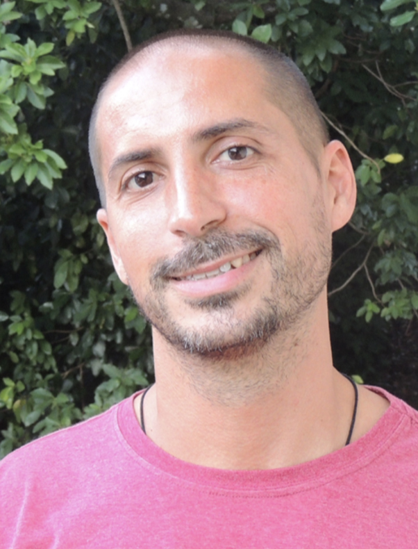 Dr. Daniel Mograbi